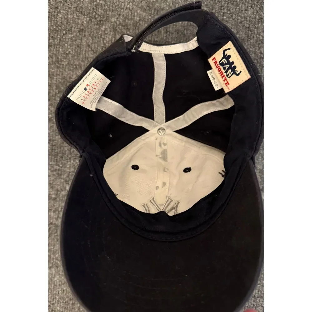 New York Yankees Youth Baseball Hat Cap Black/ White Hearts Fan‎ Favorite MLB